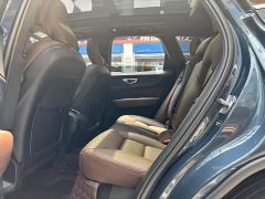 Volvo XC60 B5 AWD Smart Remote Luxury Edition - фото 8