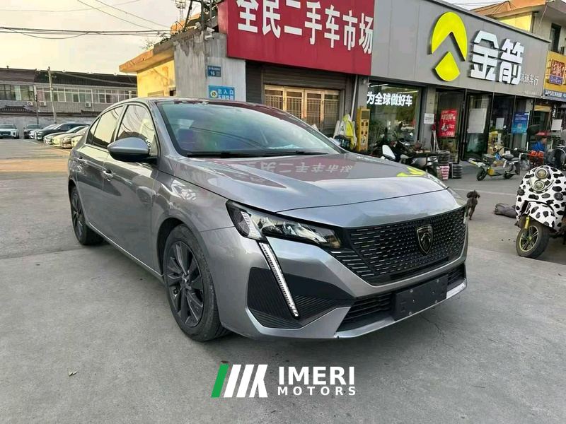 Peugeot 408 1.6T Entry-Level - автомобиль из Китая