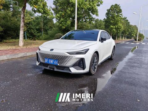 2022 Changan UNI-V 1.5T Premium Version - ავტომობილი ჩინეთიდან