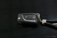 Toyota Frontlander 2.0L Elite Edition - фото 10