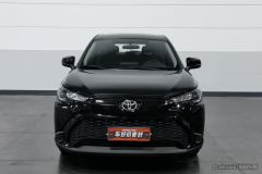 Toyota Frontlander 2.0L Elite Edition - фото 3