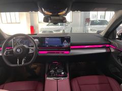 BMW 5 Series 530Li Premier M Sport Package - ფოტო 6