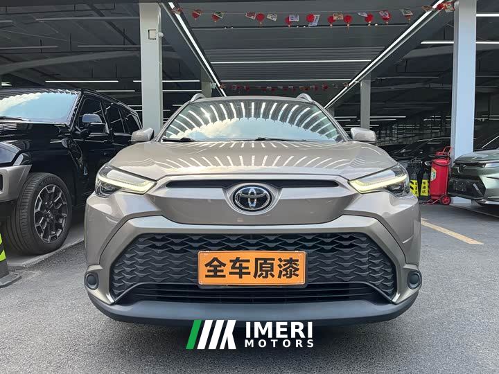 Toyota Frontlander 2.0L CVT Luxury - car from China