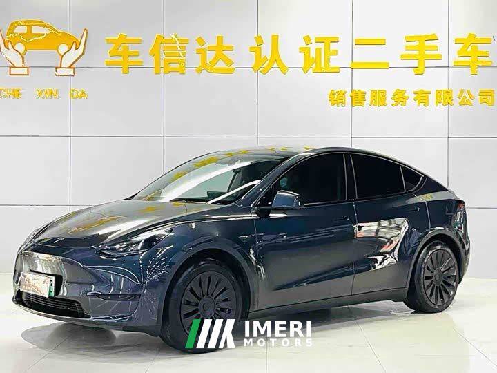Tesla Model Y Rear-Wheel Drive - автомобиль из Китая