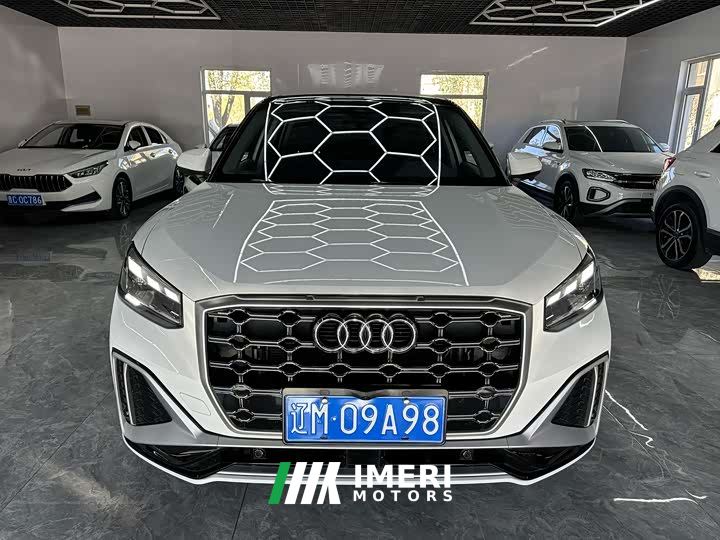 Audi Q2L 35 TFSI Dynamic Entry - автомобиль из Китая