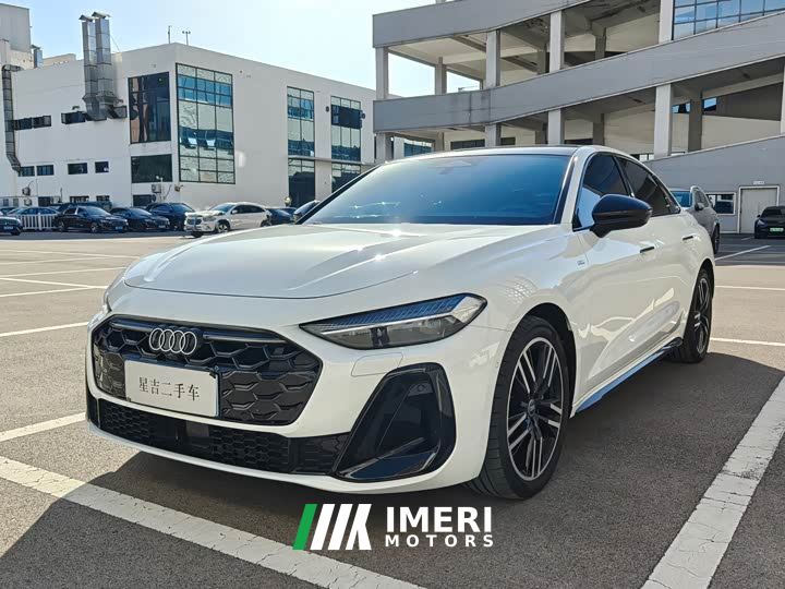Audi A5L 2.0T Sport Plus - ავტომობილი ჩინეთიდან