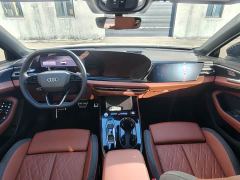 Audi A5L 2.0T Sport Plus - ფოტო 7