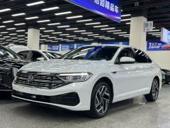 Volkswagen Jetta 300TSI Edition - ფოტო 1