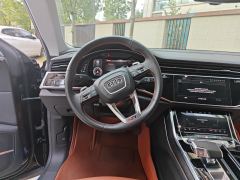 Audi Q8 55 TFSI quattro Luxury Dynamic Edition - ფოტო 6