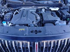 FAW Red Flag HS7 PHEV 2.0T PHEV AWD Flagship Comfort 6-Seater - photo 10
