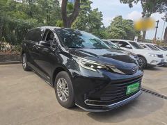 Toyota Sienna 2.5L Hybrid Comfort Edition - фото 3