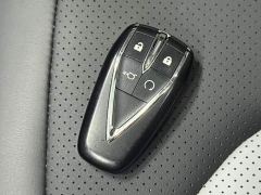Changan UNI-V Smart Electric iDD Blue Whale Smart Electric iDD 136km Smart Cool Edition - photo 8