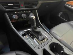 Volkswagen Bora 200TSI DSG Comfort Pro - ფოტო 13
