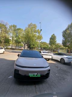 Leapmotor Leapo B01 550 Comfort Edition - ფოტო 2