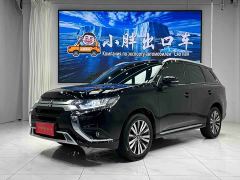 Mitsubishi Outlander Facelift 2.0L FWD Comfort 5-Seater - фото 1