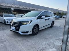 Honda Odyssey 2.0L e:HEV Luxury - ფოტო 1