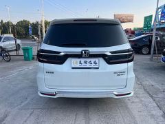 Honda Odyssey 2.0L e:HEV Luxury - ფოტო 9