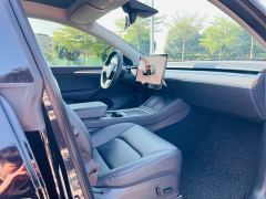 Tesla Model Y Rear-Wheel Drive - ფოტო 11
