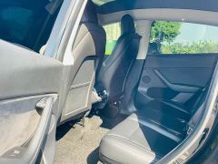 Tesla Model Y Rear-Wheel Drive - ფოტო 15