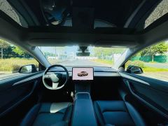 Tesla Model Y Rear-Wheel Drive - ფოტო 16
