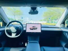 Tesla Model Y Rear-Wheel Drive - ფოტო 17