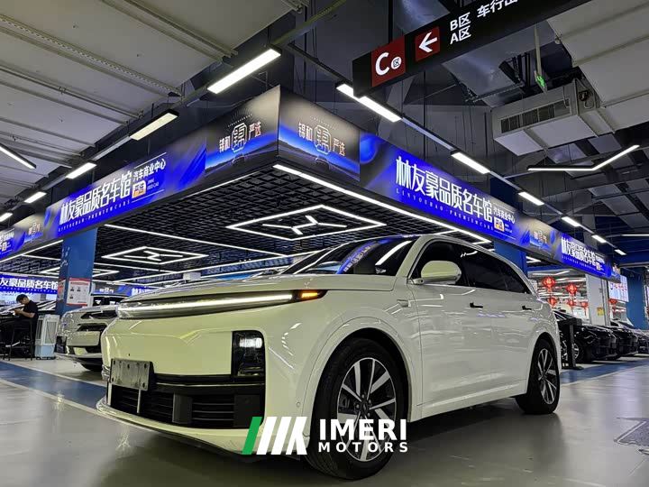 Li Auto L7 Pro - ავტომობილი ჩინეთიდან