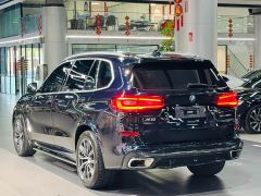 BMW X5 xDrive 30Li Luxury M Sport Package - ფოტო 7