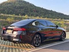 BMW 5 Series 530Li Premier M Sport Package - ფოტო 17