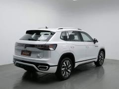 Volkswagen Taos 380TSI AWD R-Line High Performance Edition - photo 2