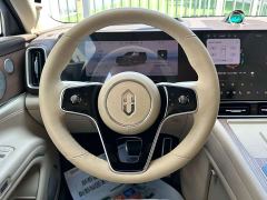 AITO M9 Extended Range Ultra 42kWh 6-Seater - фото 6