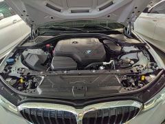 BMW 3 Series 325Li M Sport Package - ფოტო 19