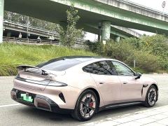 Xiaomi SU7 Four-Wheel Drive Max Edition - ფოტო 10
