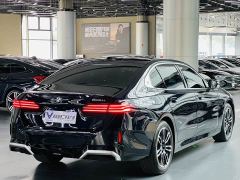 BMW 5 Series 525Li M Sport Package - ფოტო 7