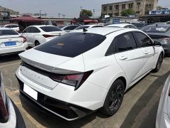 Hyundai Elantra 1.5L CVT GLX Elite - ფოტო 4