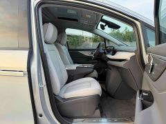 Buick GL8 Luzun Respect Edition - ფოტო 14