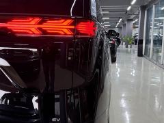 Denza D9 Gen 2 EV RWD Flash Charge Luxury Edition - ფოტო 11