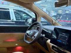 Denza D9 Gen 2 EV RWD Flash Charge Luxury Edition - ფოტო 6