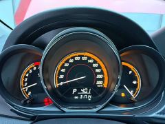 Toyota Yaris L Zhixuan X 1.5L CVT Luxury Plus - фото 10