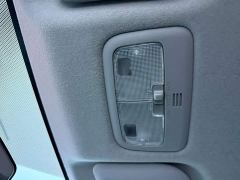 Toyota Yaris L Zhixuan X 1.5L CVT Luxury Plus - фото 14