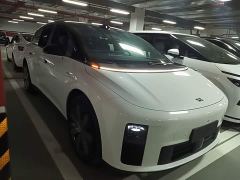 Li Auto i6 Four-Wheel Drive Standard Edition - ფოტო 3
