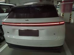 Li Auto i6 Four-Wheel Drive Standard Edition - ფოტო 5