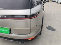 Lynk & Co 900 2.0T Ultra 6-Seater - ფოტო 7