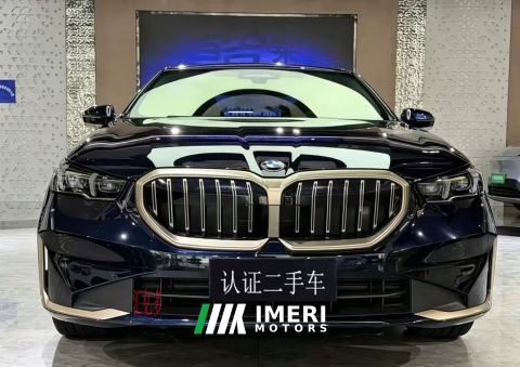 2026 BMW 5 Series Facelift 525Li Luxury Package - автомобиль из Китая