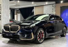 BMW 5 Series Facelift 525Li Luxury Package - фото 2