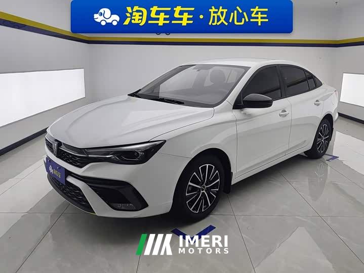 SAIC MG i5 1.5L Manual Platinum Edition - автомобиль из Китая