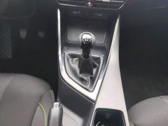 SAIC MG i5 1.5L Manual Platinum Edition - фото 16