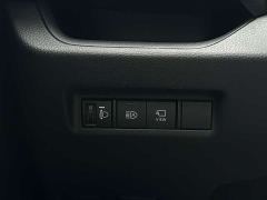 Toyota Vland 2.0L CVT FWD Luxury Plus - фото 20