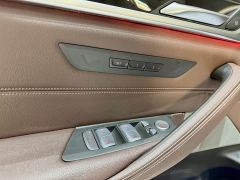 BMW 5 Series Facelift 525Li Luxury Package - ფოტო 12