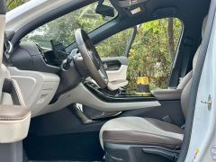 BYD Qin PLUS Glory Edition DM-i 55KM Leading - фото 9