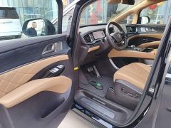 Denza D9 DM-i Smart Drive 1020 Four-Wheel Drive Flagship - photo 15